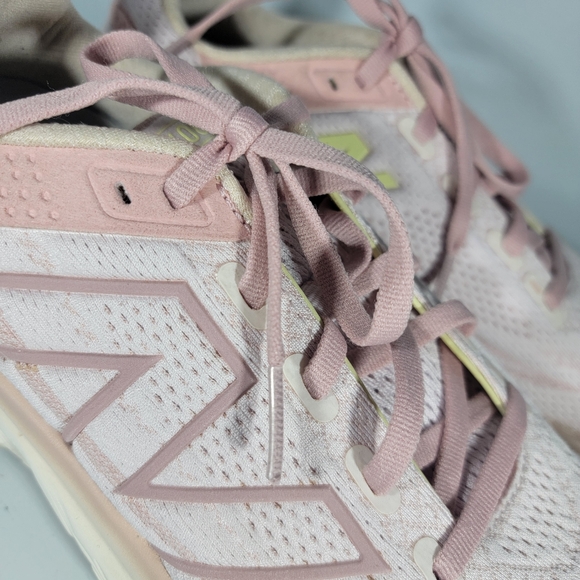 New Balance Fresh Foam 1080p13 Women's Size 8 Running Shoes Sneakers Pink EU 39 - Picture 5 of 10